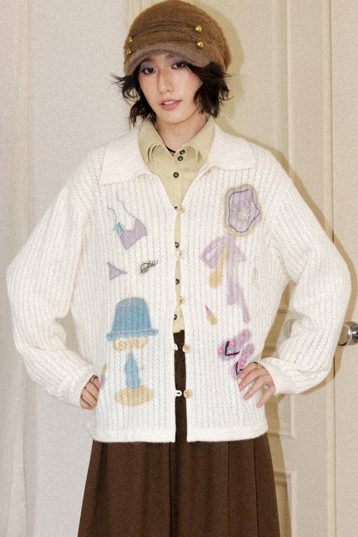 Perforated Long-Sleeved Vertical Stripe Printed Knit Set-Up
