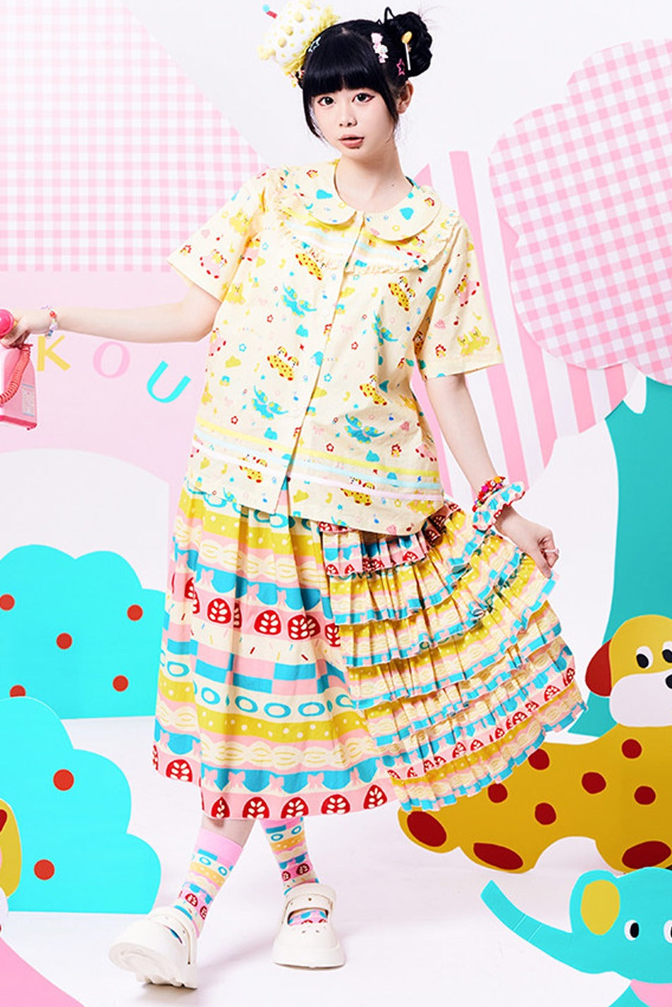 Original Three-Color Ribbon Print Blouse