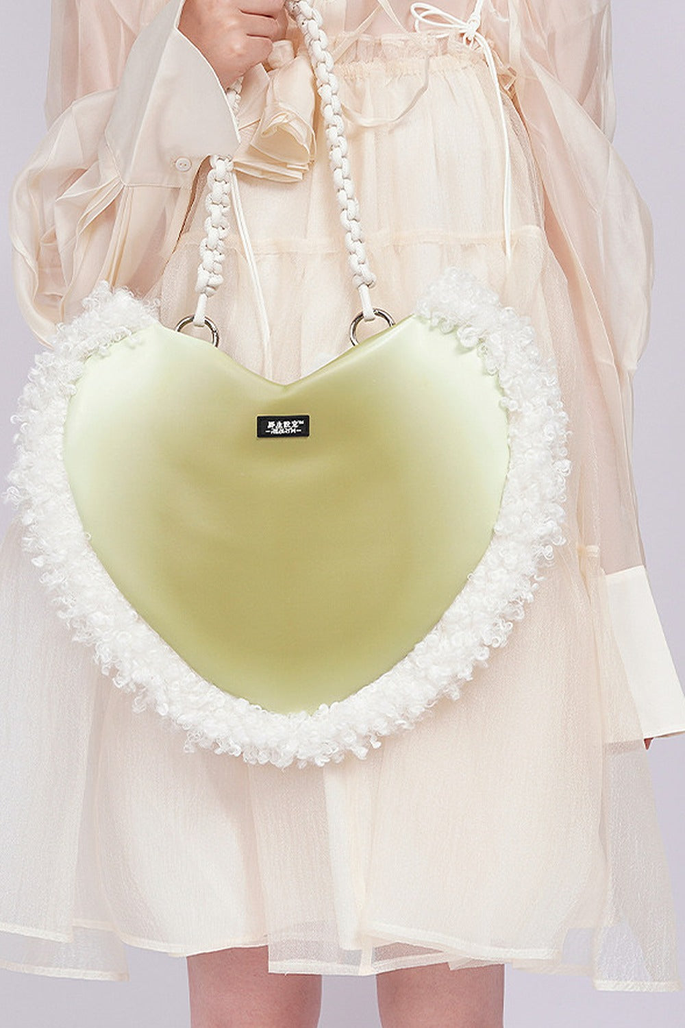 Borsa a tracolla in peluche Y2K