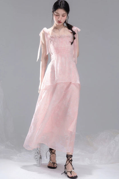 Pudernebel-Trägerkleid