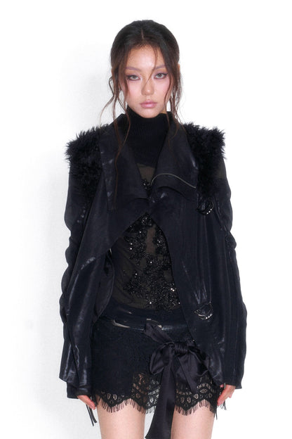 Spliced Fur Collar Scimitar Sleeve Top