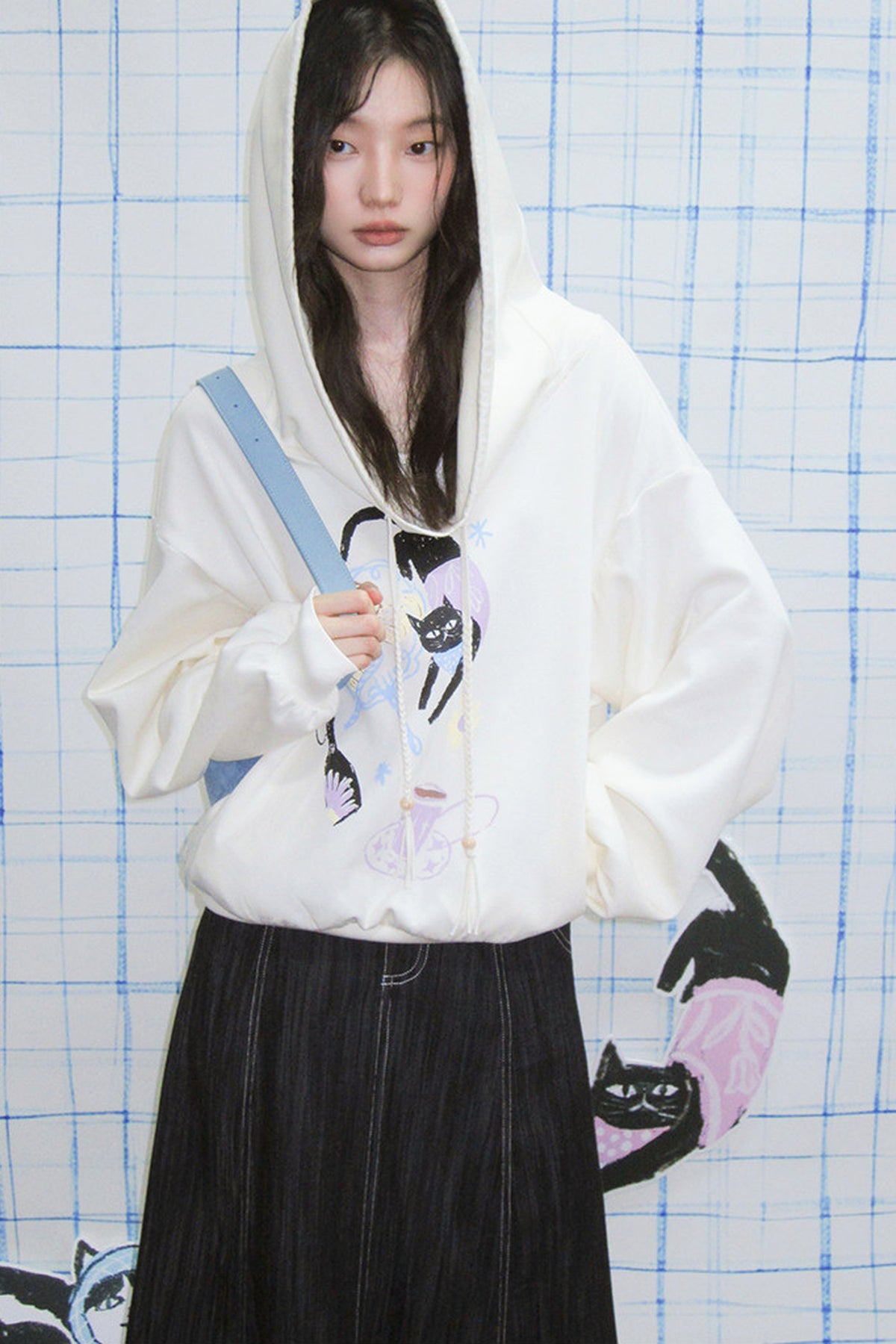 Cat Print Hooded Off-Shoulder Sweatshirt Shorts Set-Up