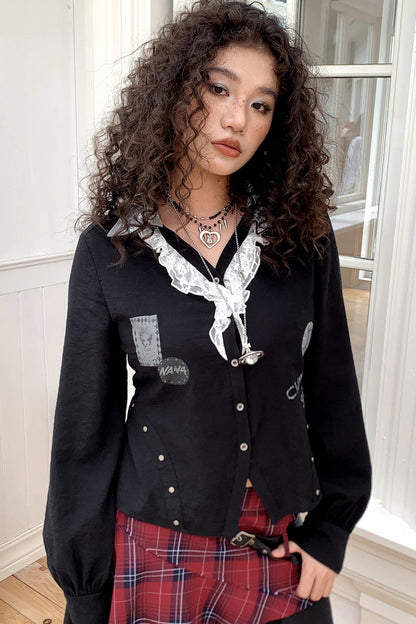 Bluse mit Spitzen- und Blumen-Patchwork