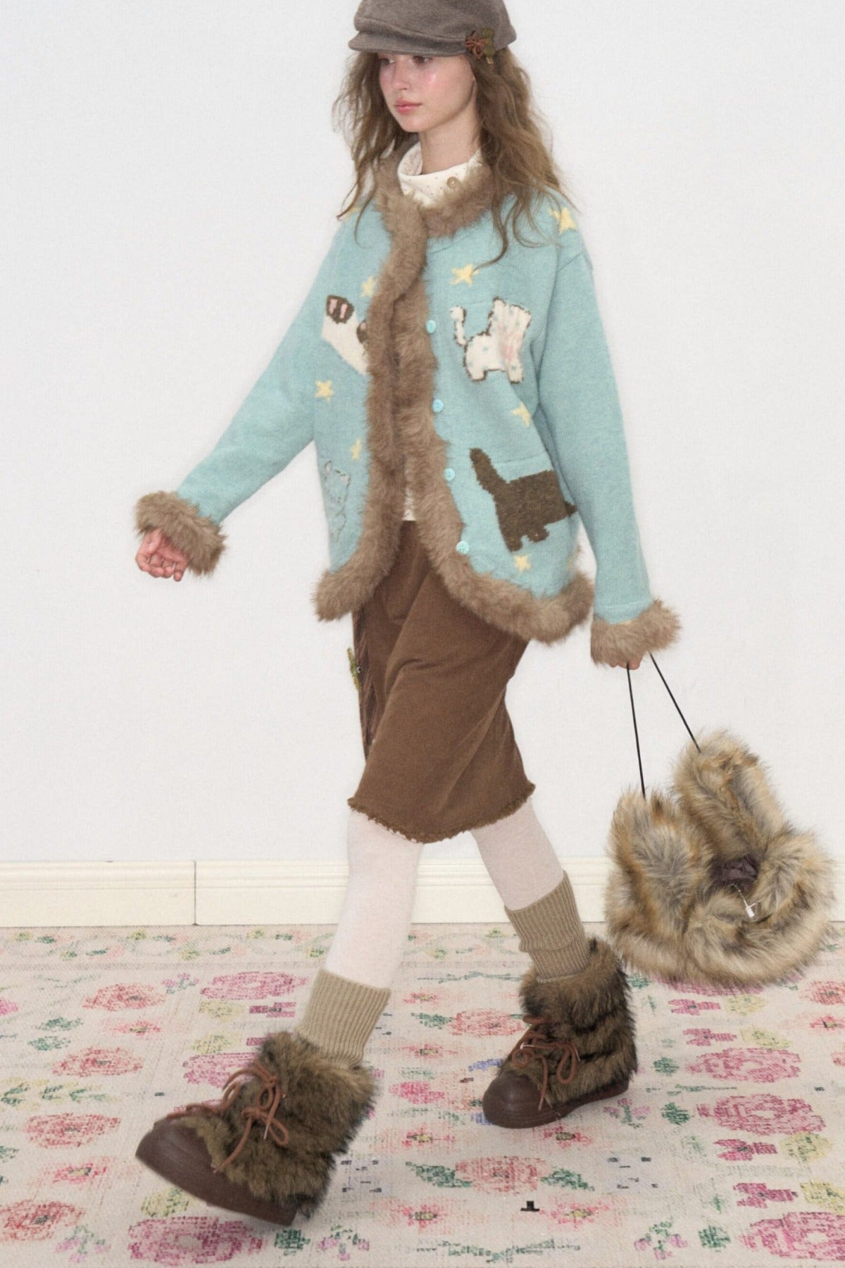 Cardigan à col en fausse fourrure avec motif de chat amusant
