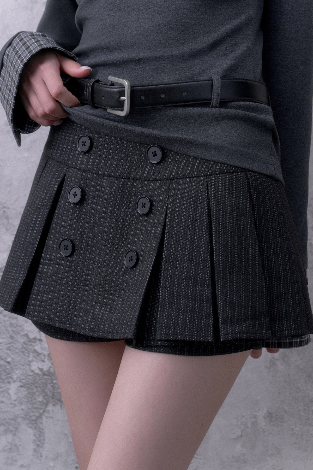 Collar Matte Silver Belt Top