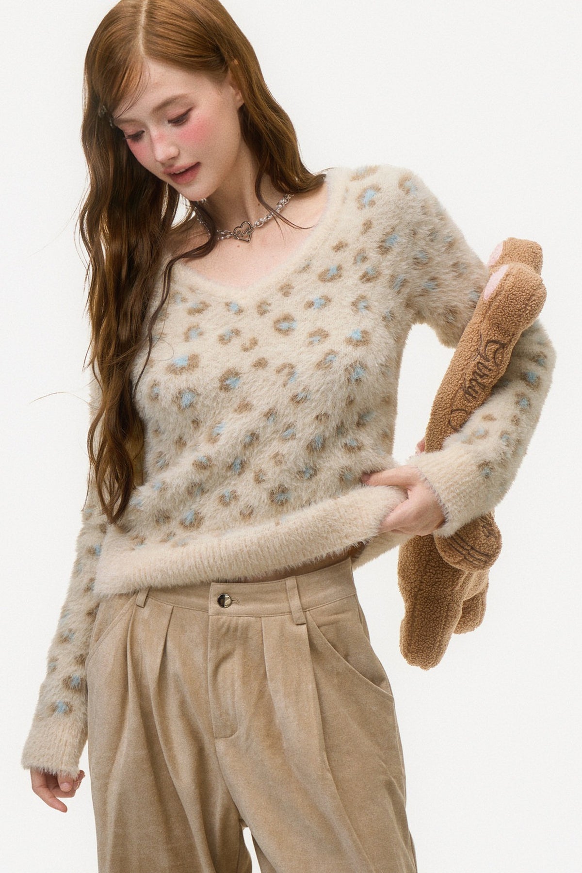 Leopard Print V-Neck Knit Sweater