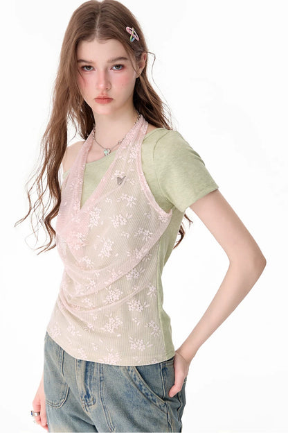Neckholder-Weste aus floraler Spitze mit schulterfreiem T-Shirt