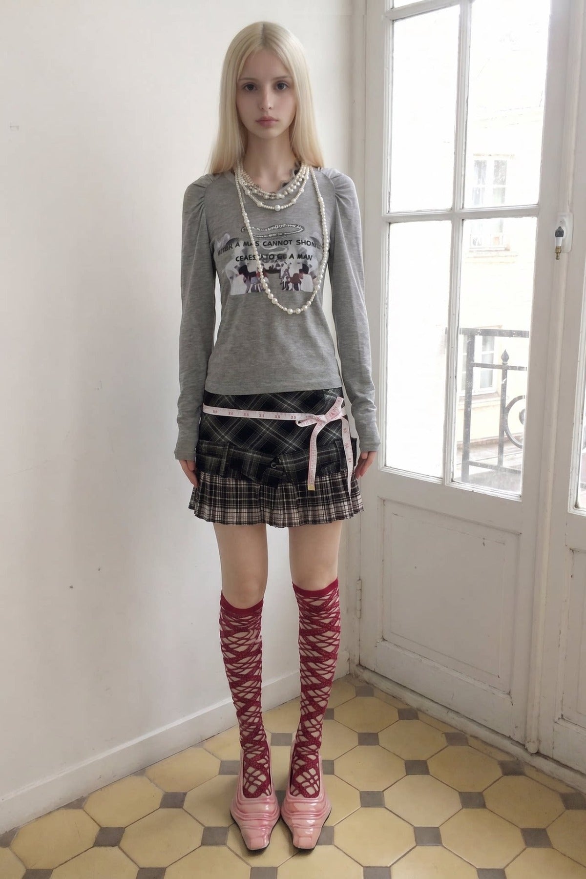 A-Line Plaid Pleated Low-Waisted Skirt