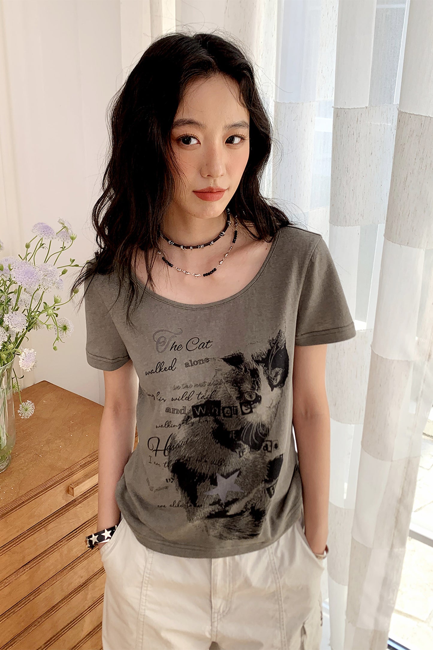 Retro Cat Print T-Shirt