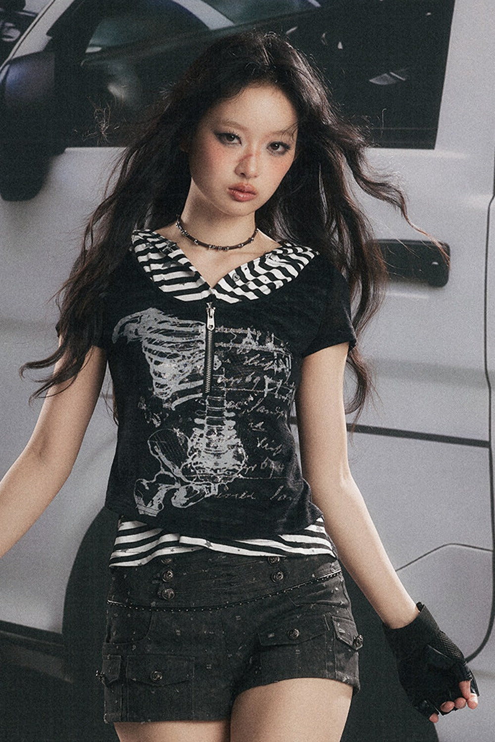 Striped Collar Skeleton Graphic Hooded Top