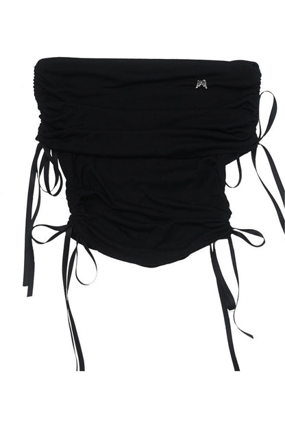 Top con spalle scoperte, volant e fiocco