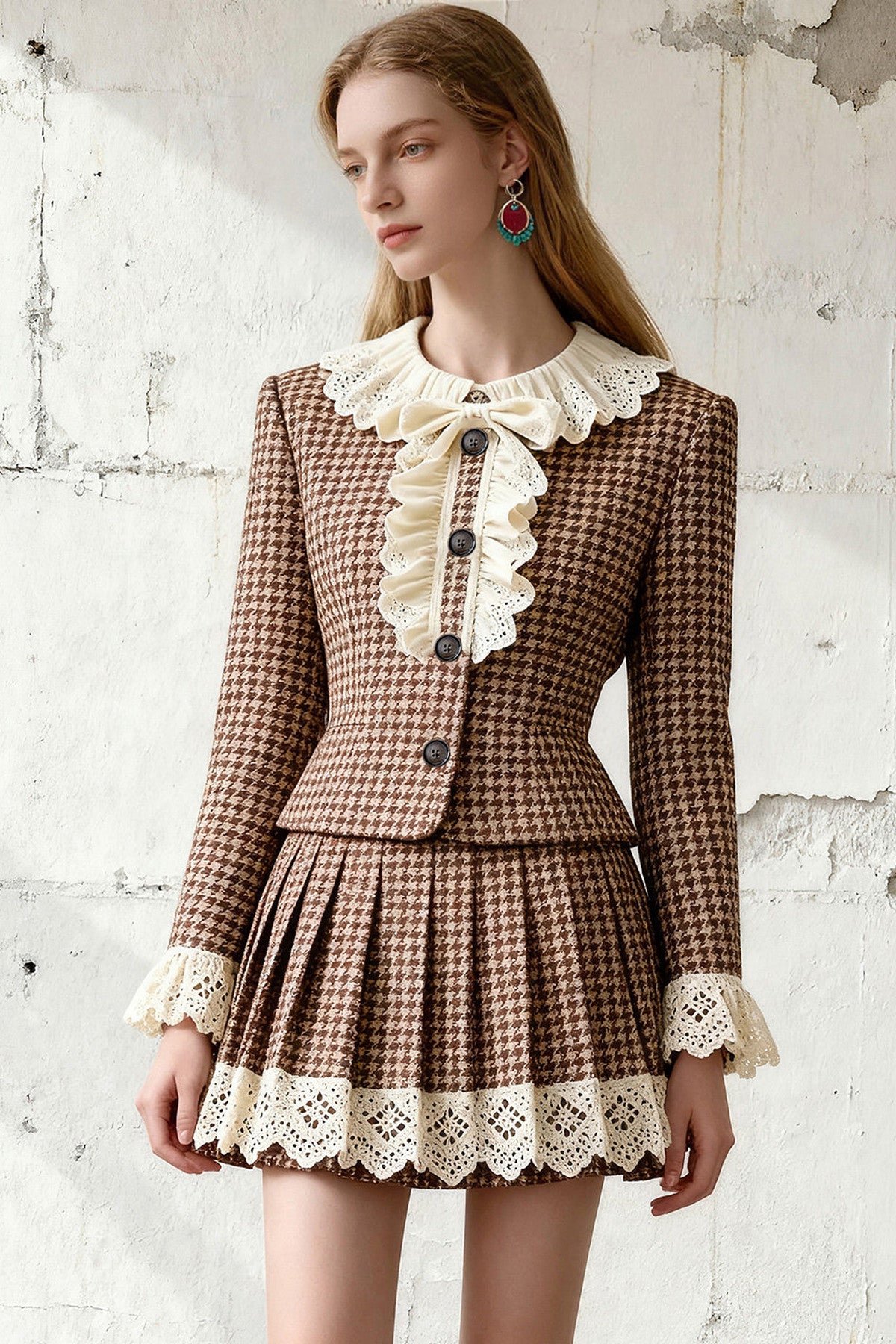 Short Jacket Pleated Skirt Set
