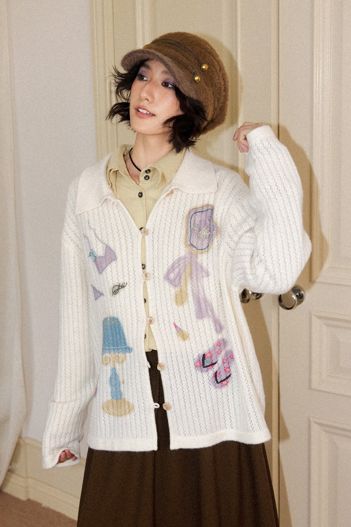 Perforated Long-Sleeved Vertical Stripe Printed Knit Set-Up
