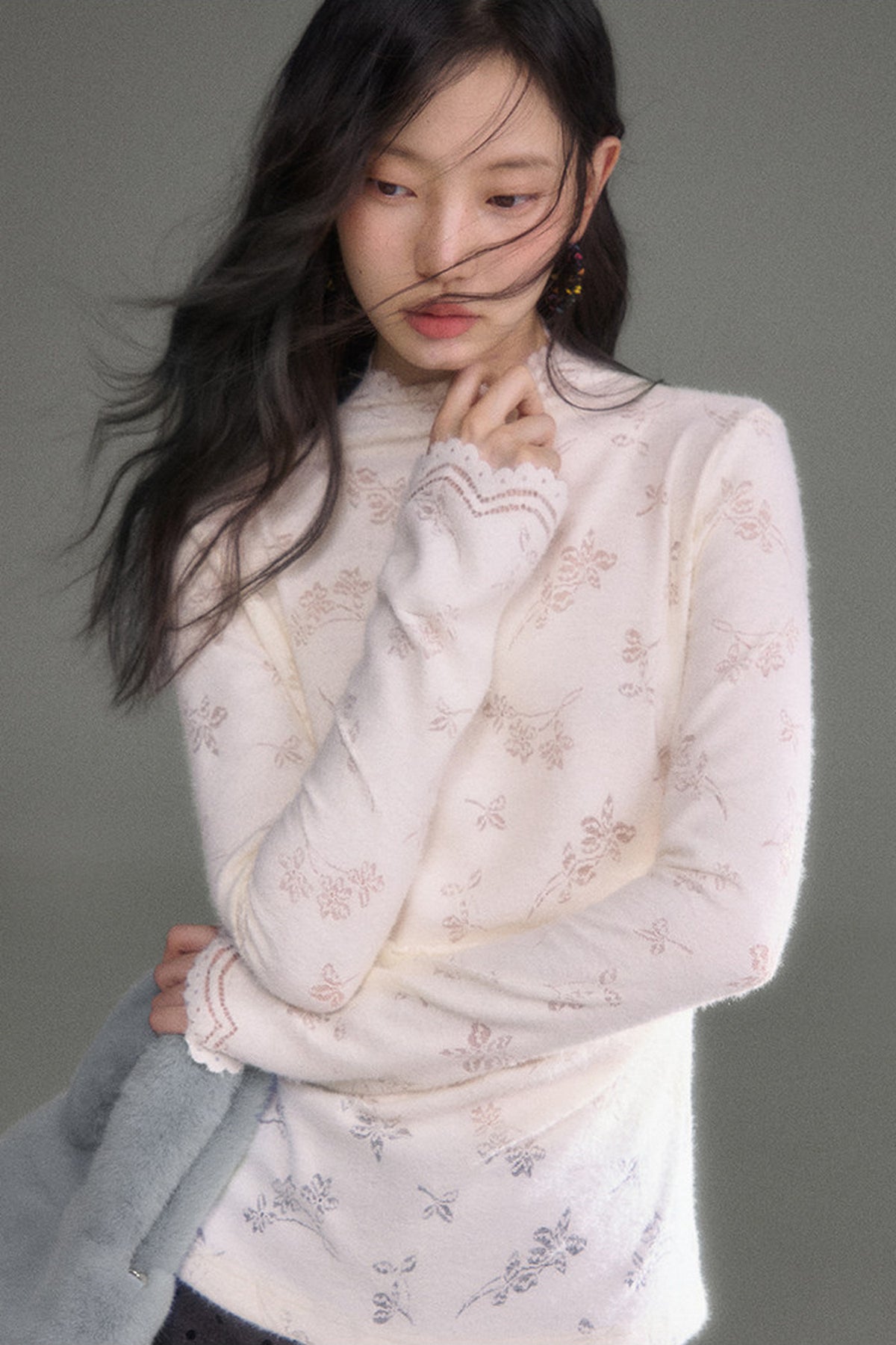 Youeruare Original Design Gardenia Mousse Hollow Lace Trim Knitted Base Shirt Long-Sleeve Top