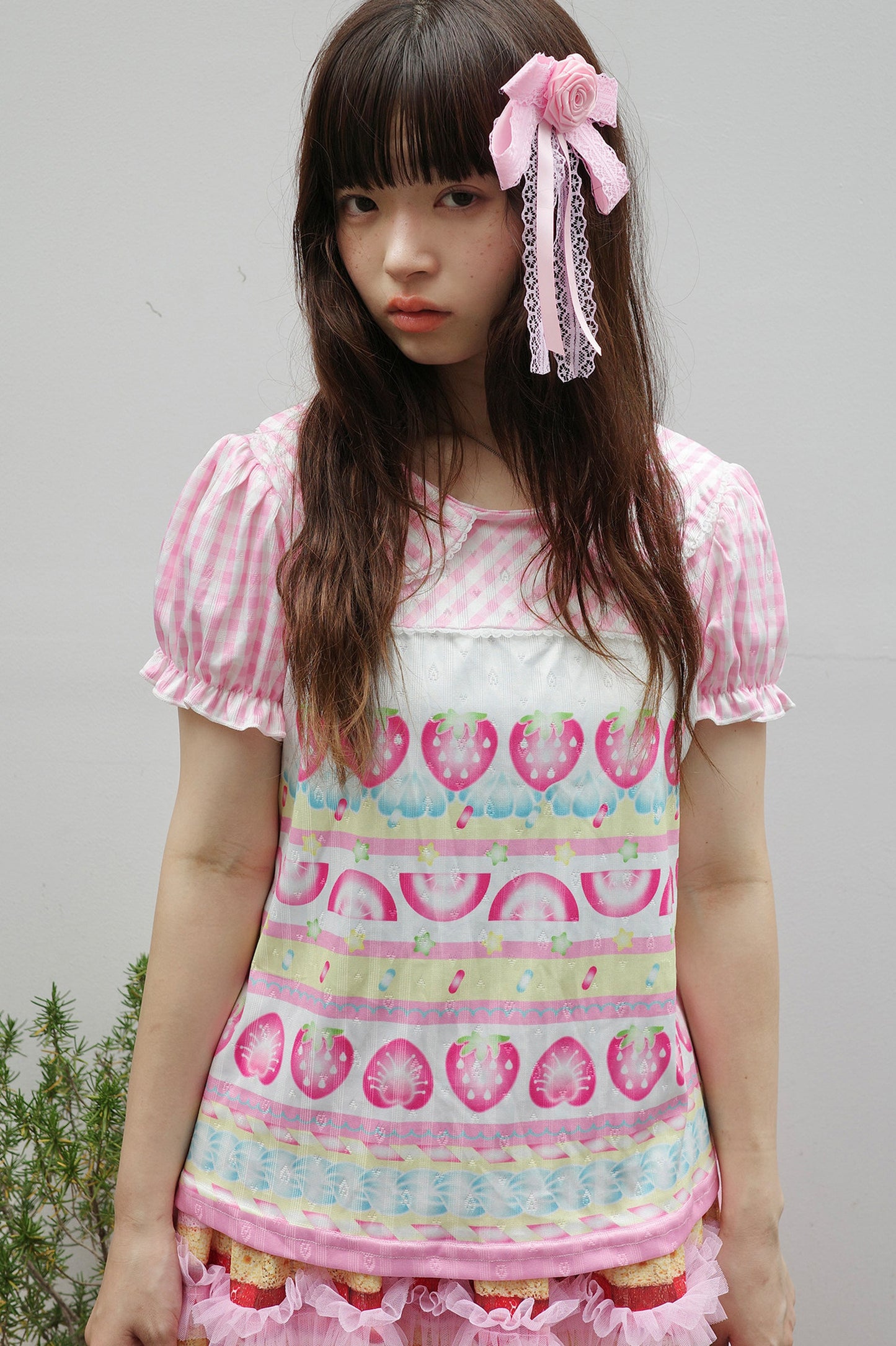 Strawberry Lime Clover Print Cotton T-Shirt