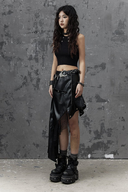 Asymmetrischer Patchworkrock aus Kunstleder