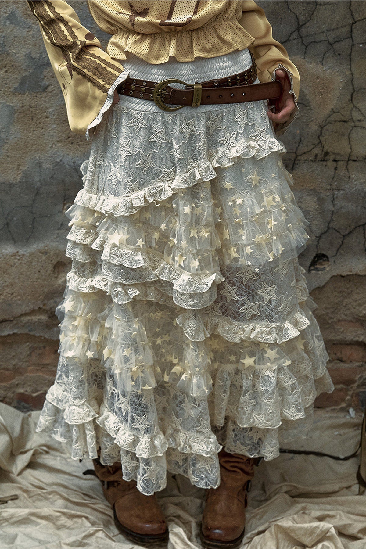 High-Waisted Multi-Layer Lace Cake Skirt