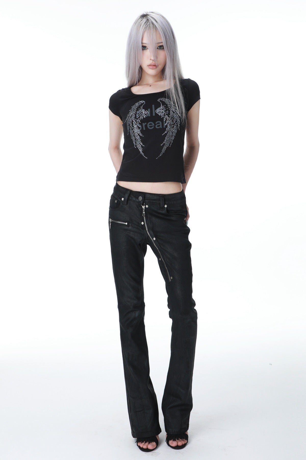 Damen-T-Shirt mit kurzen Ärmeln und Diamantflügeln