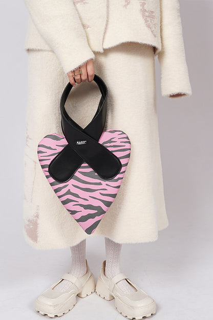 Borsa a tracolla con cuore graffiti