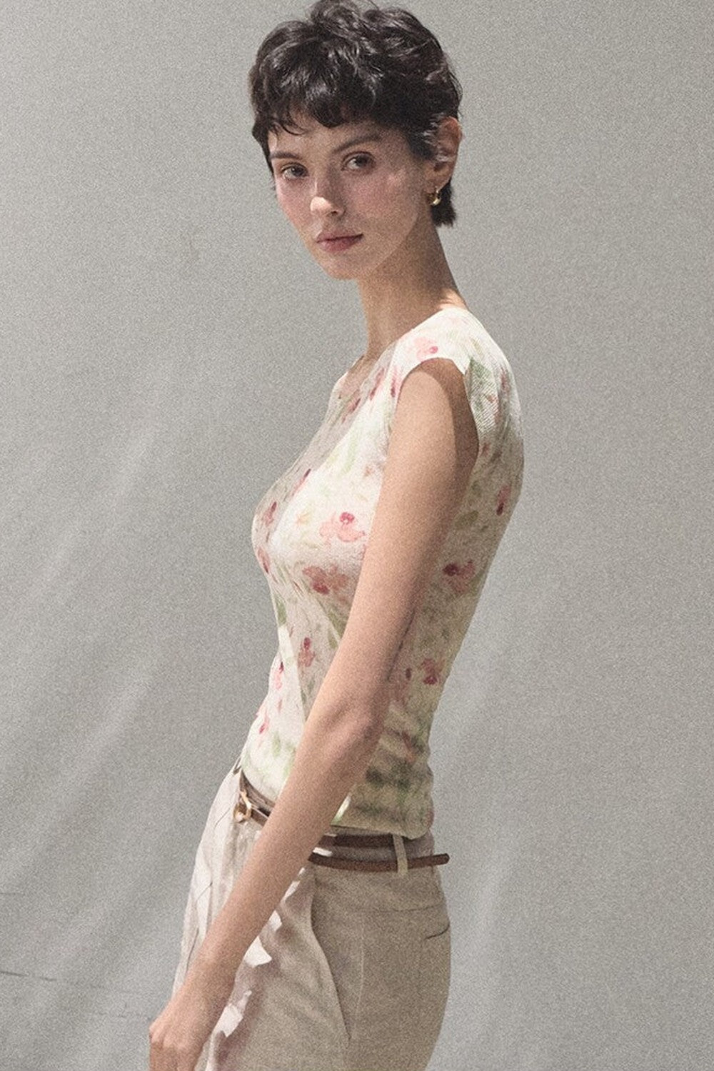 Linen Floral Cinched Top
