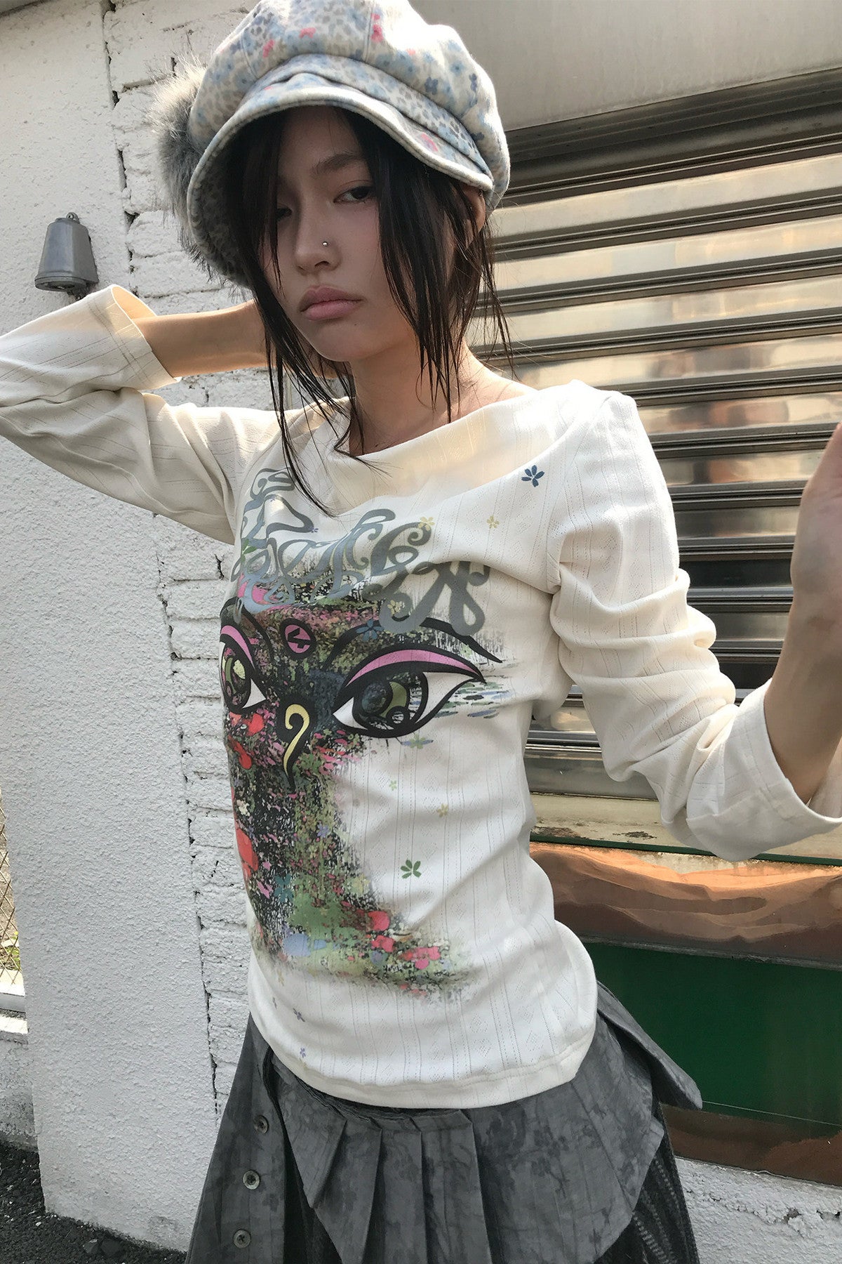 Reversible Swing Collar Long-Sleeve Printed T-Shirt