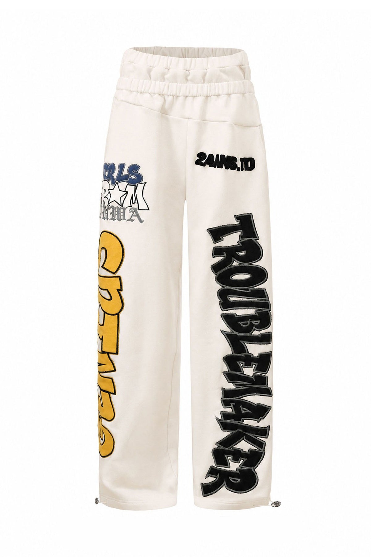 Set-Up aus Hoodie und Hose mit gesticktem Patch