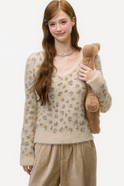 Leopard Print V-Neck Knit Sweater