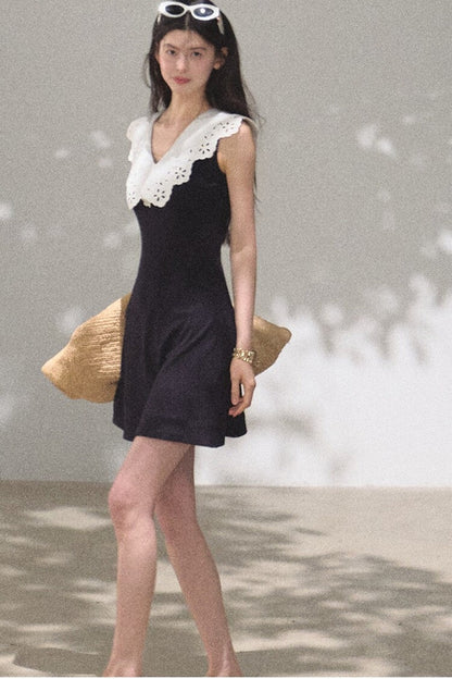 Robe en coton sans manches dos nu à ombre d’arbre