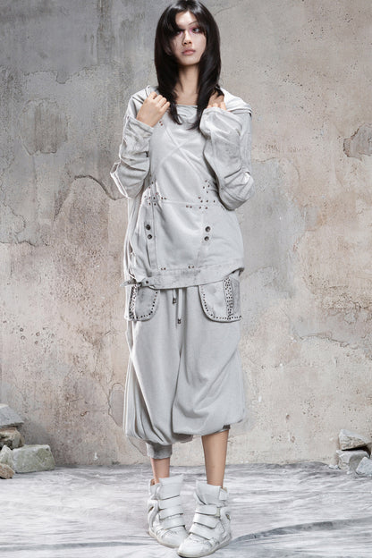 Loose Distressed Rivet Hooded Sweatshirt