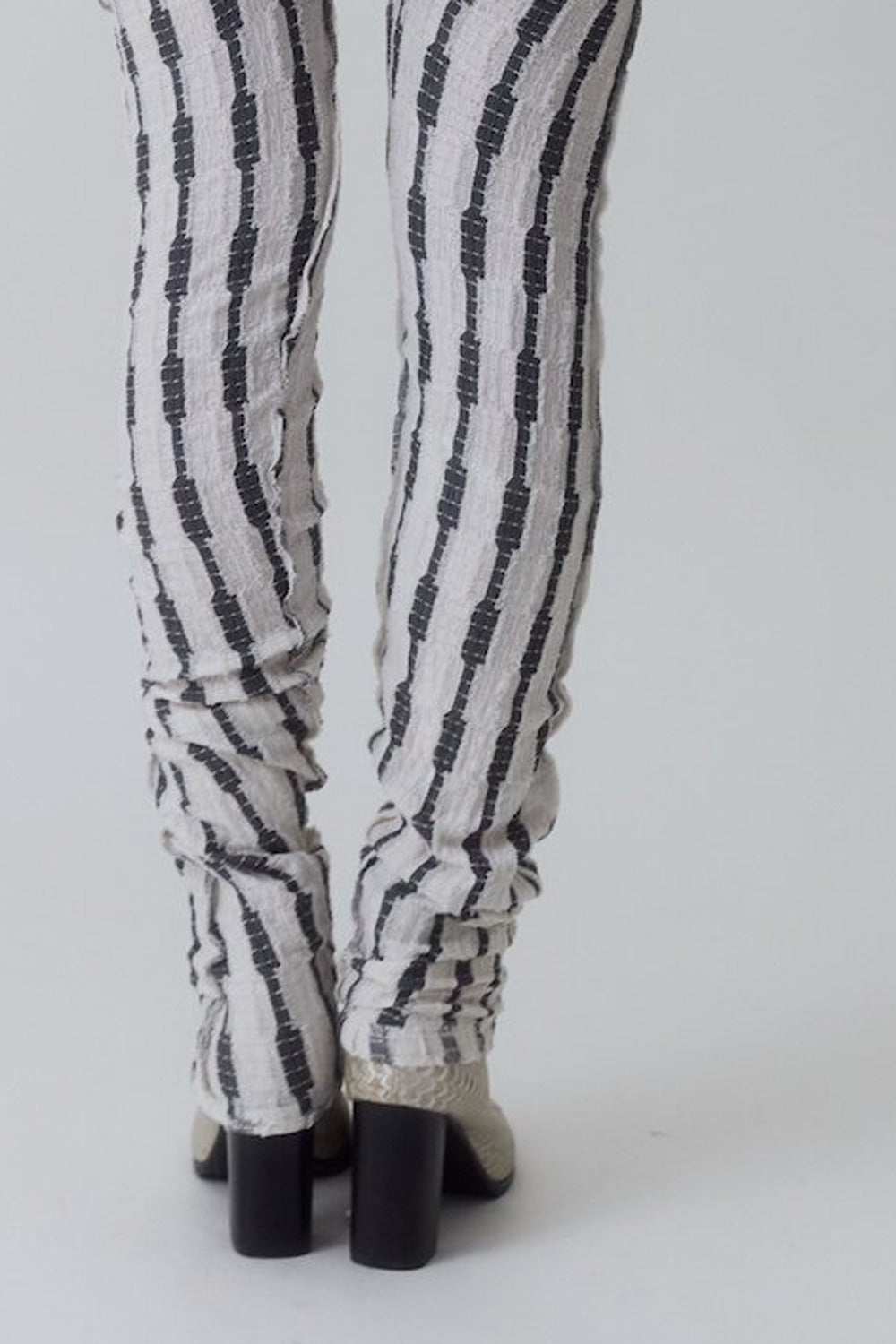 Leggings gonna a righe medievali