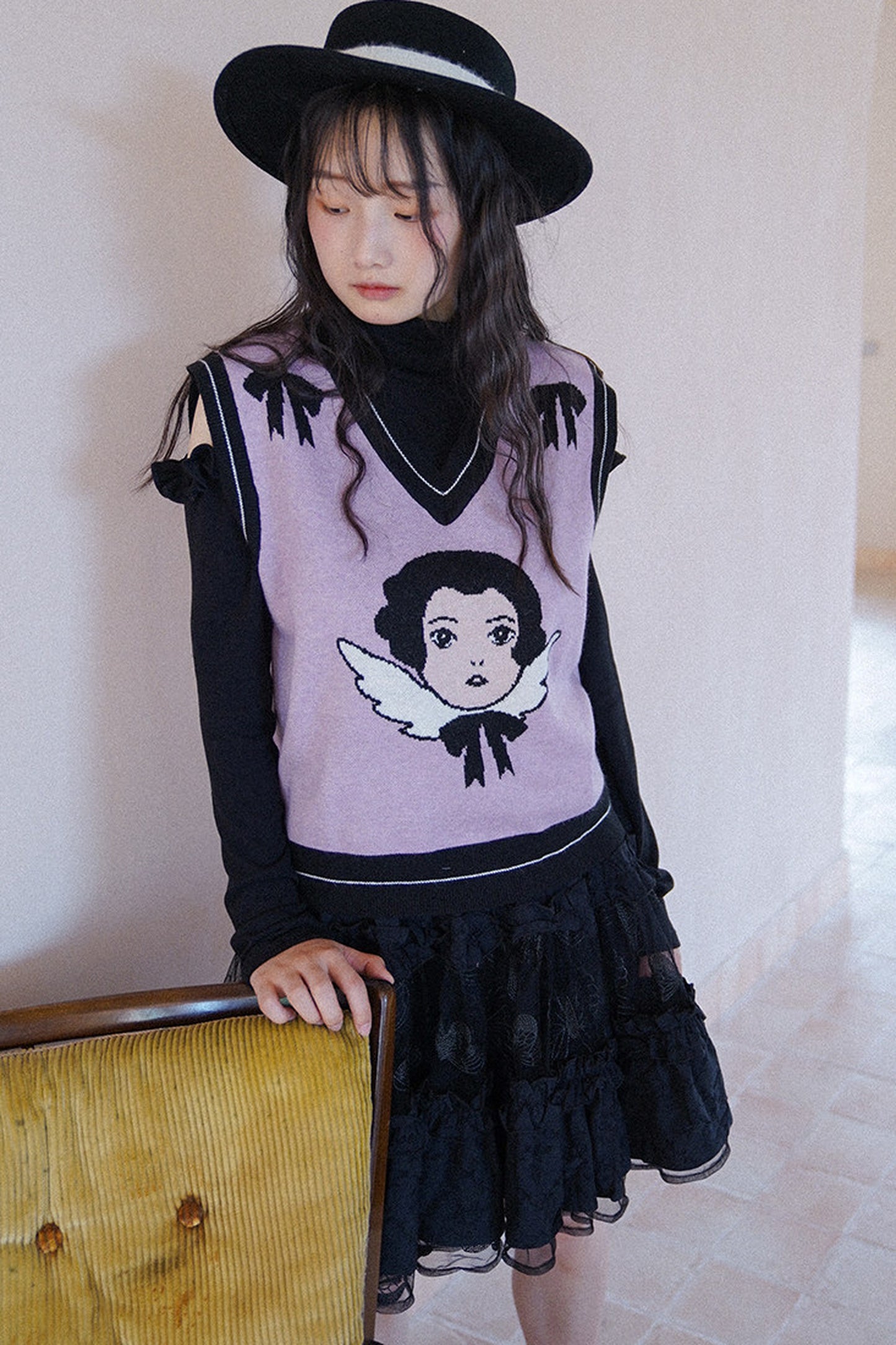 Angel Print Knit Vest
