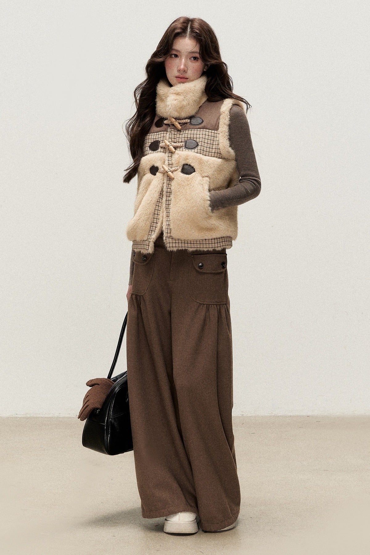Three-Dimensional Straight-Leg Pants