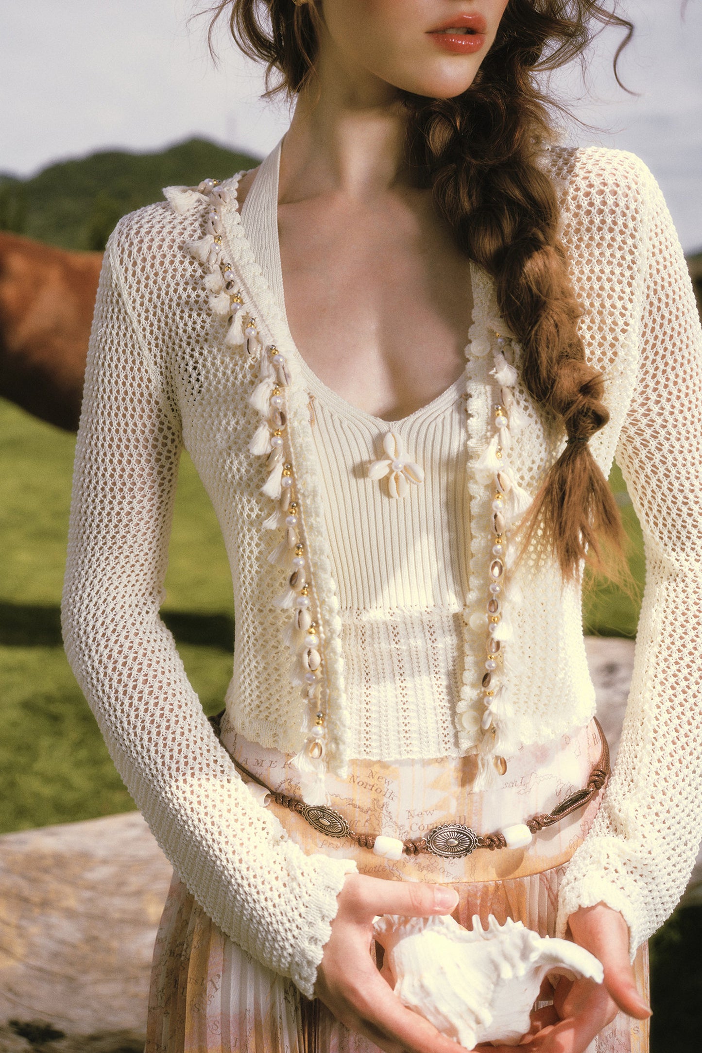 Shell Halter Knitted Cardigan Halter Top and Skirt Set-Up