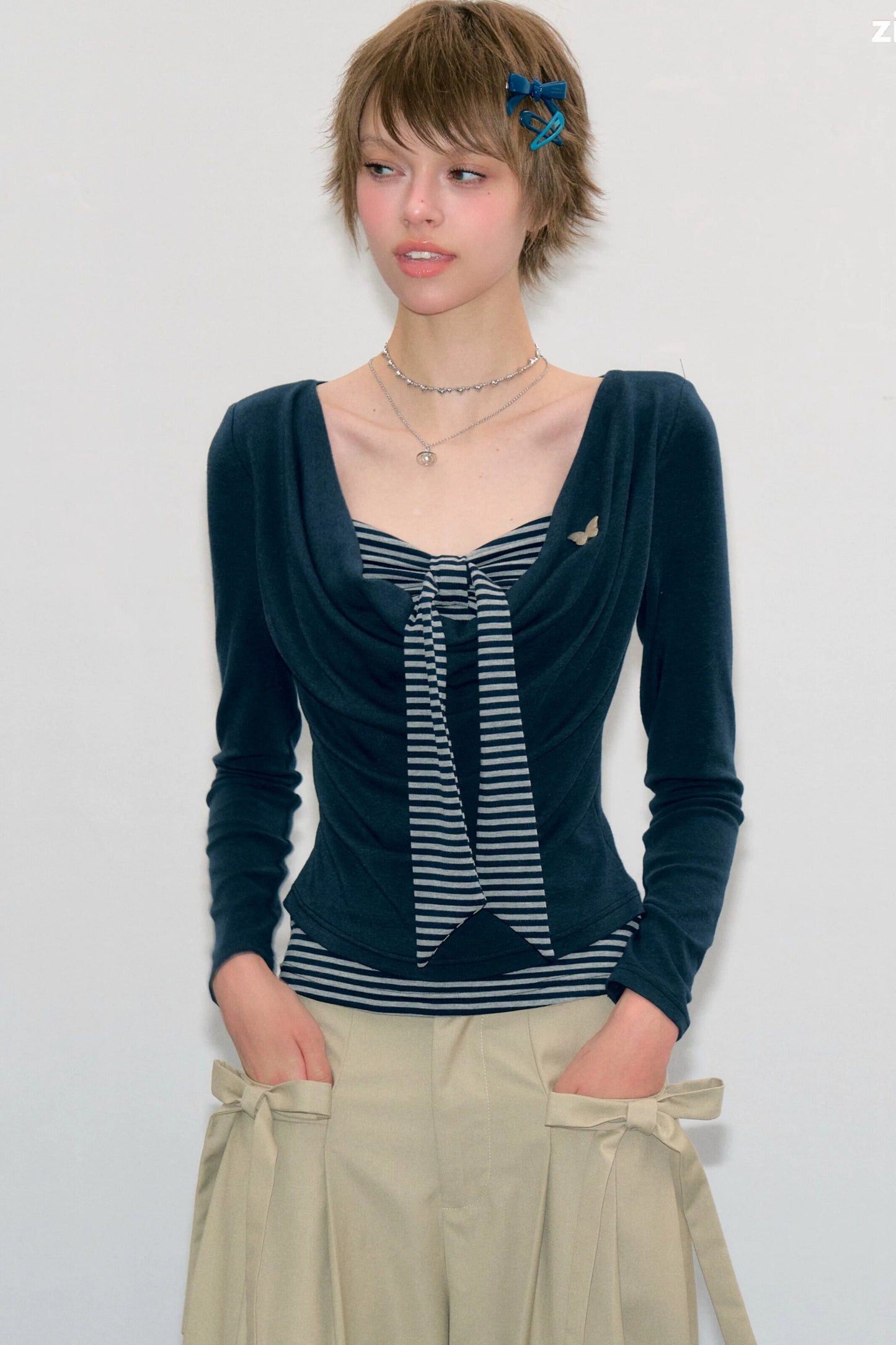 Haut en tricot rayé gris bleu