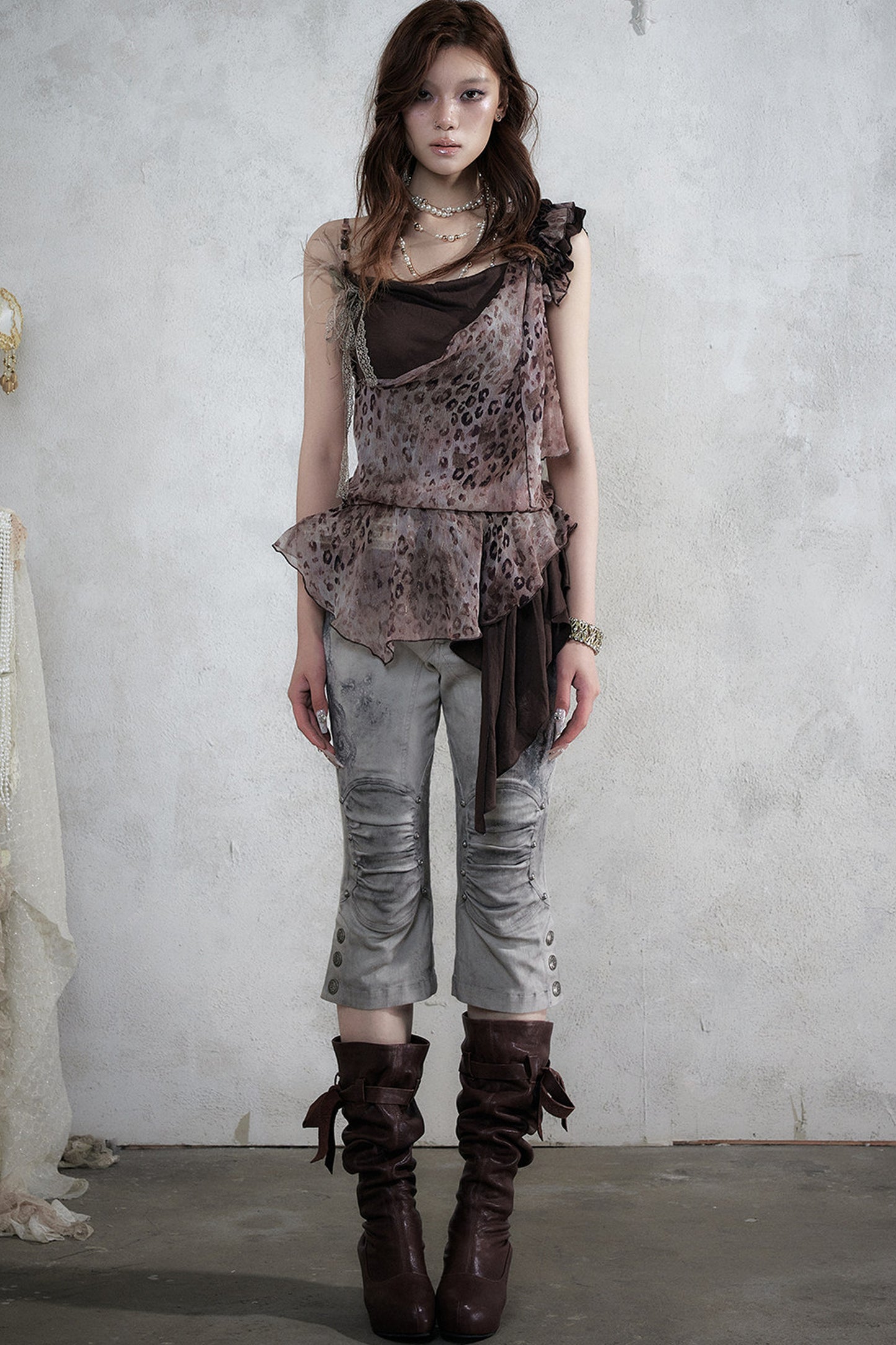 Vintage Distressed Lace Cropped Pants