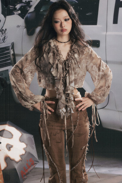 Blusa rétro con scollo a V e volant