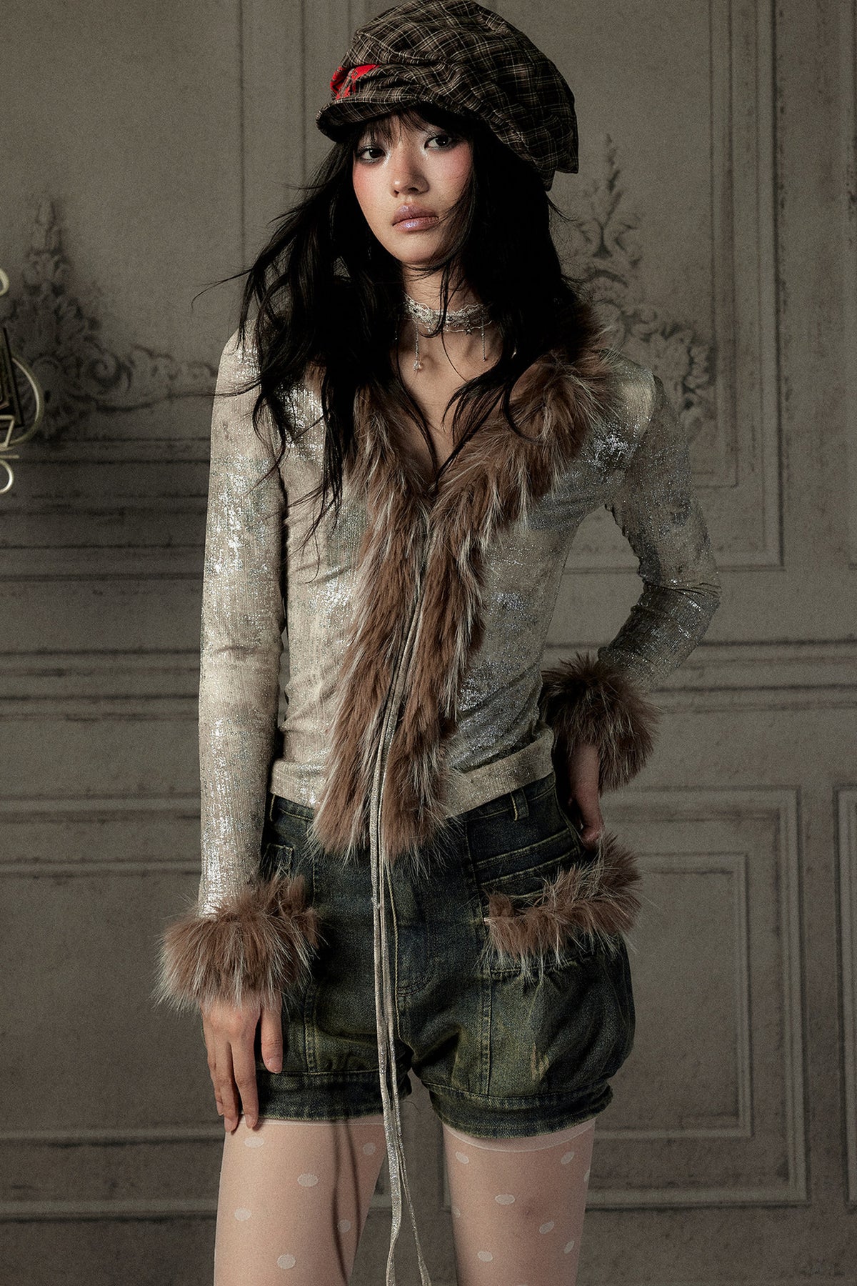 Fur Collar V-Neck Long-Sleeve T-Shirt