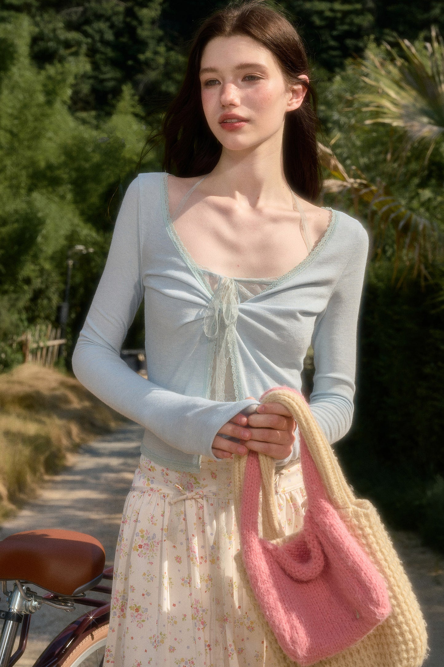Youthful Skin-Like Cardigan Top