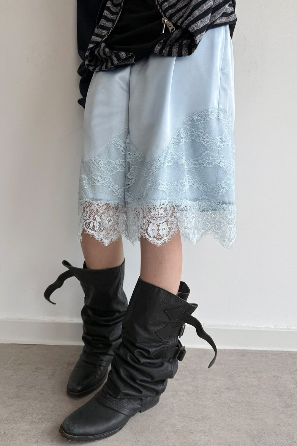 Satin Elastic Waist Lace Splicing Shorts