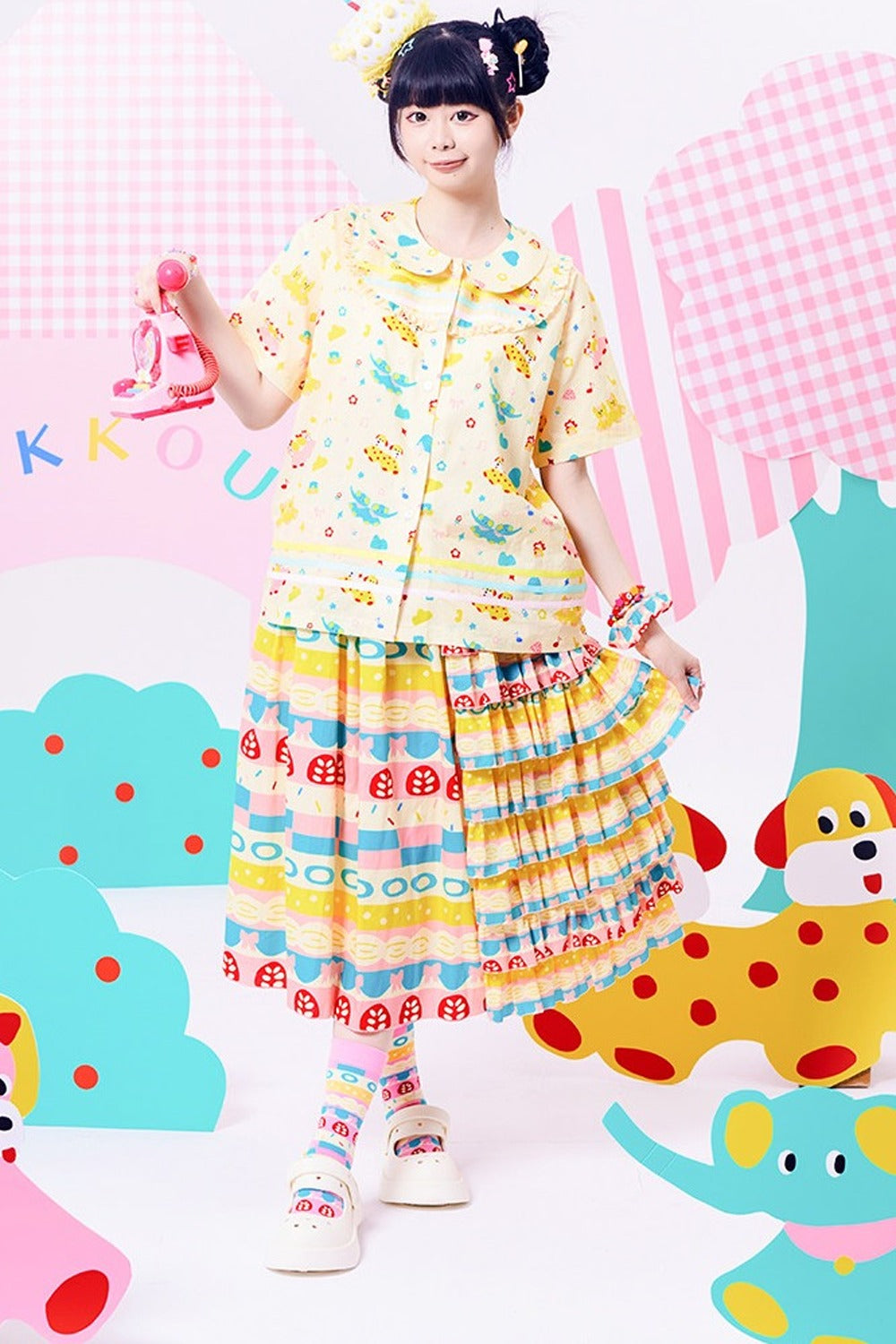 Original Three-Color Ribbon Print Blouse