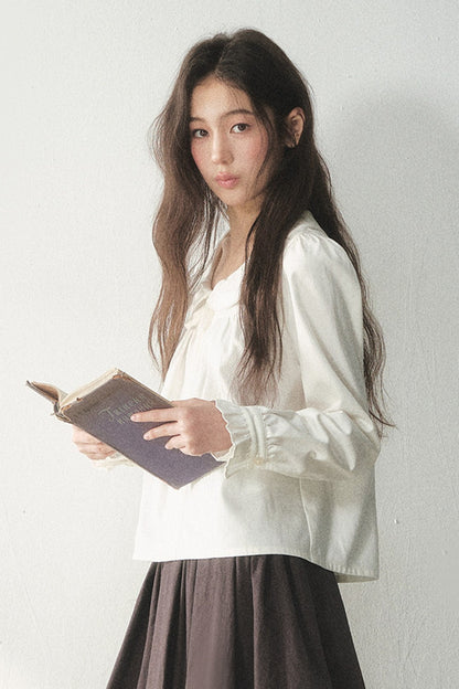White Doll Collar Lyocell Blouse