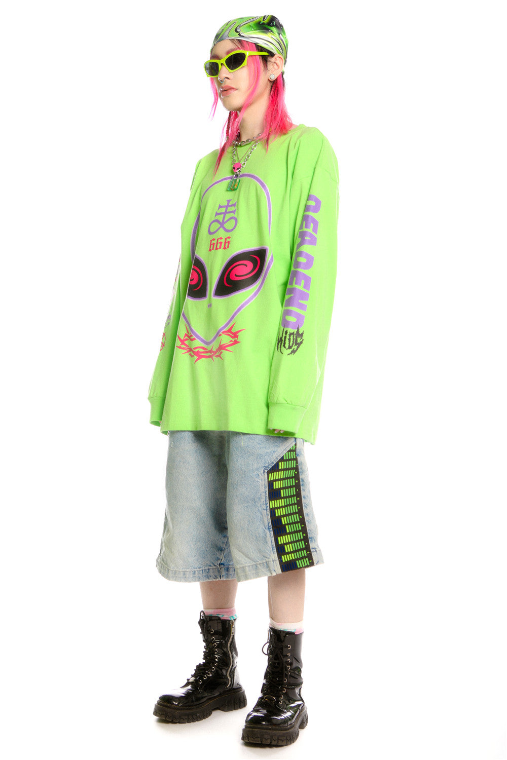 Alien Print Long Sleeve Sweatshirt