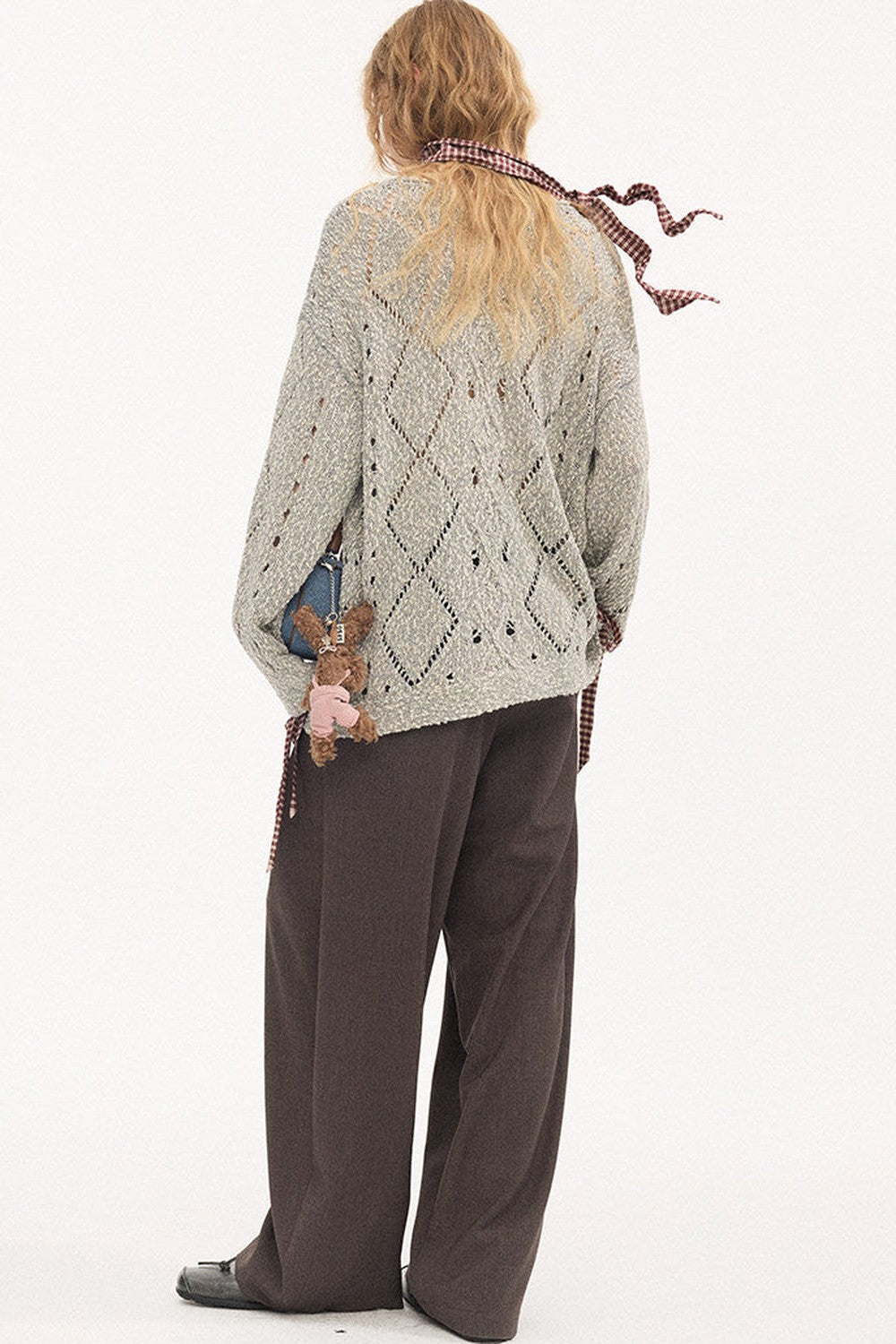 Curved Blade Pleated Wide-Leg Pants