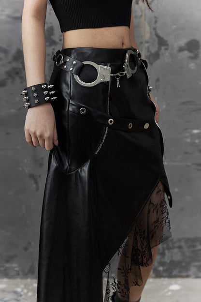 Asymmetrischer Patchworkrock aus Kunstleder