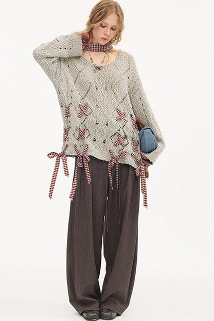 Curved Blade Pleated Wide-Leg Pants