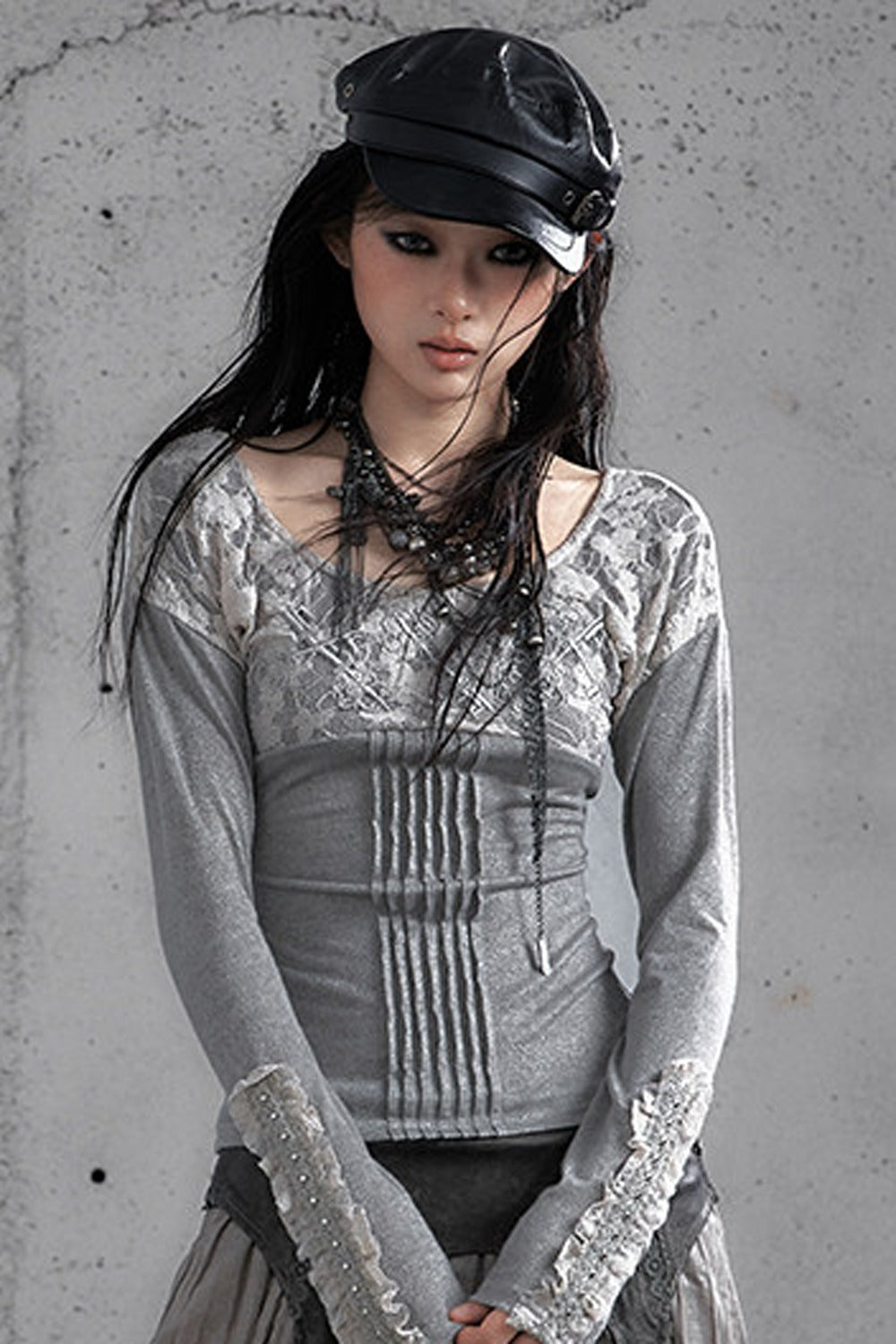 蕾絲拼接刺繡Long sleeve針織上衣
