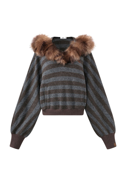 Pull en maille rayé à col en fausse fourrure