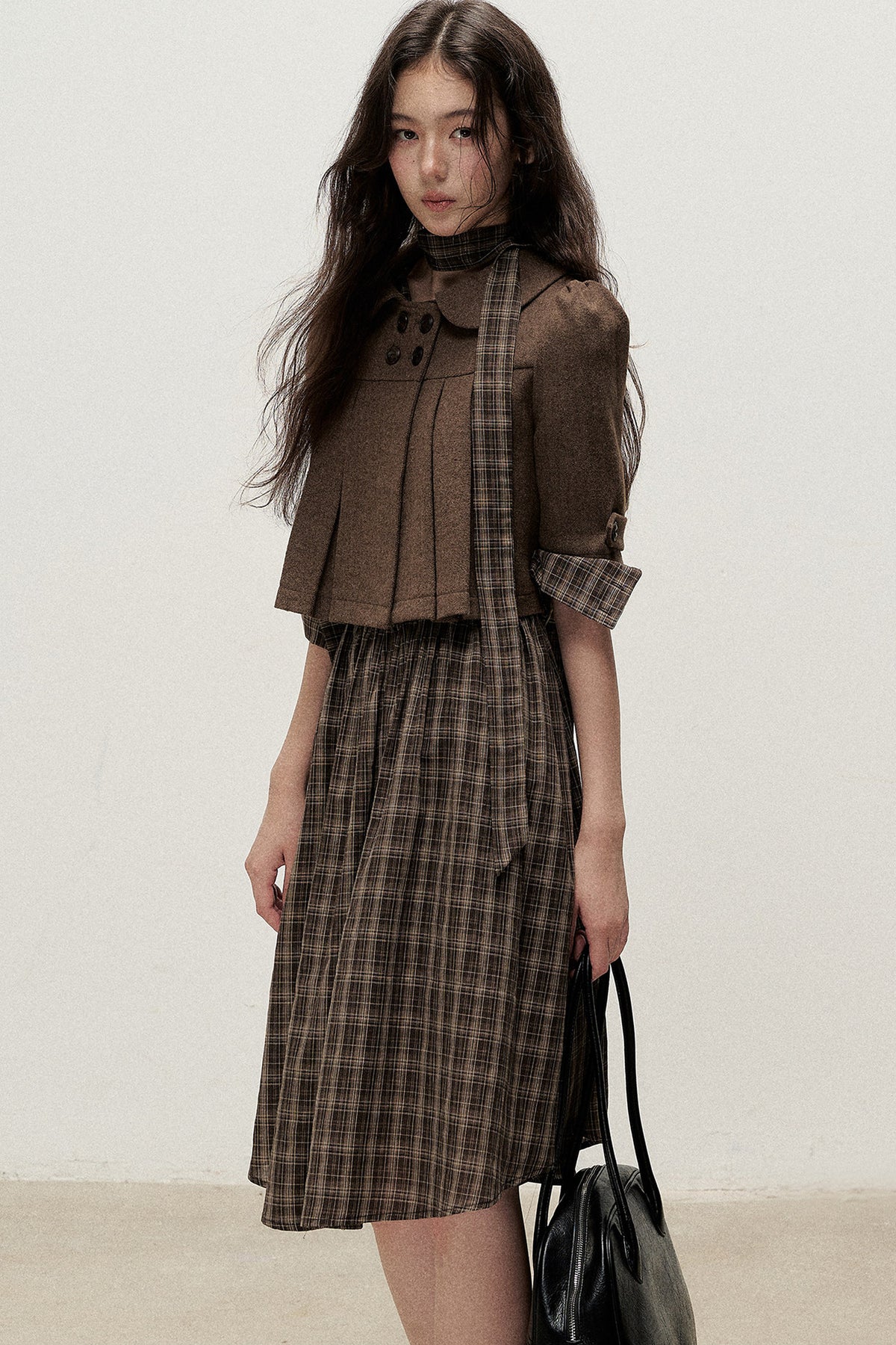 Retro Woolen Pleated Short Jacket