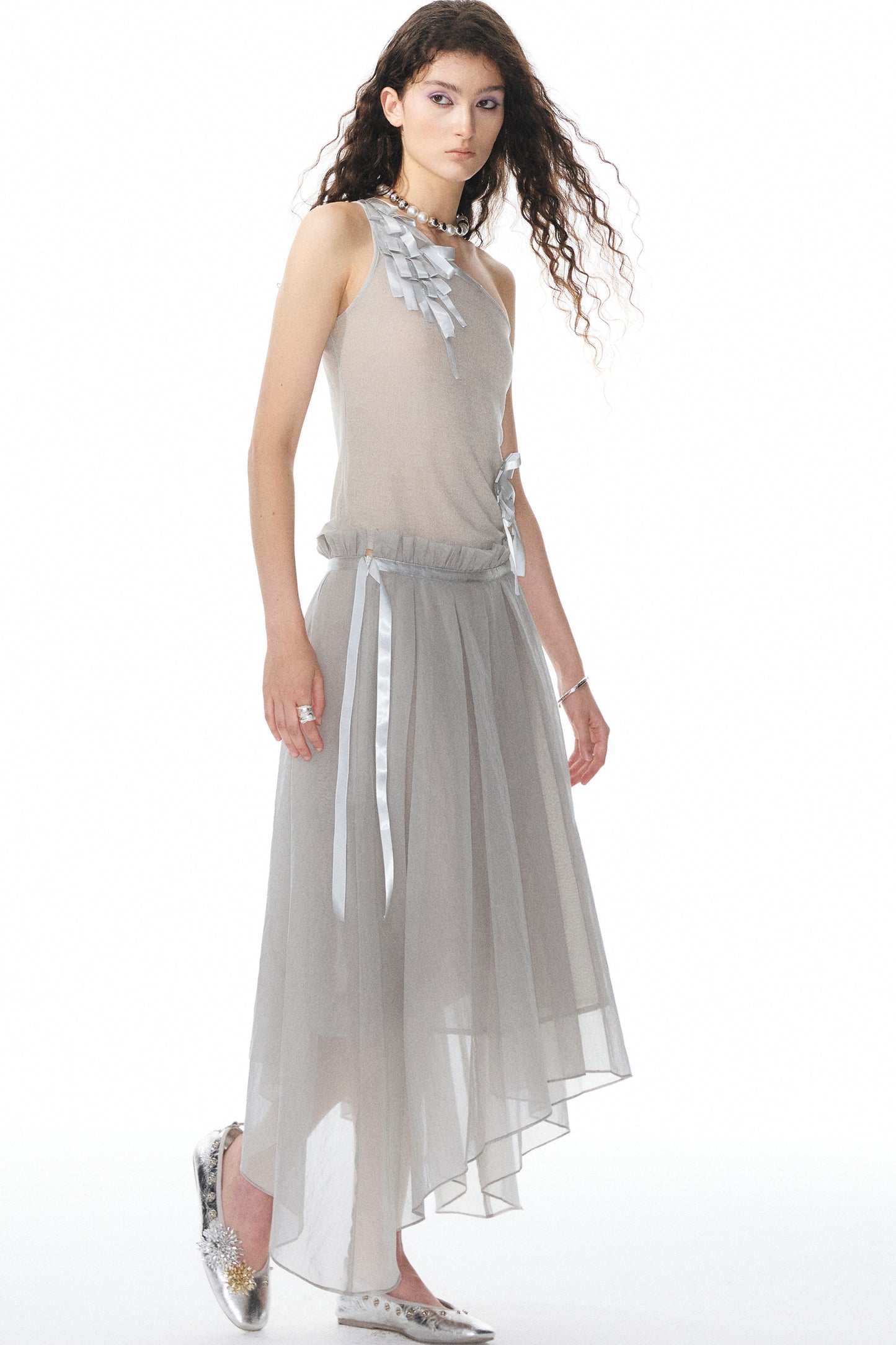 Satin Ribbon Knit Vest & Pleated Skirt Set