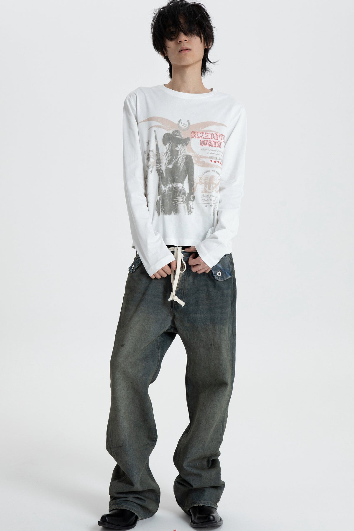 Distressed Digital Print Long Sleeve T-Shirt